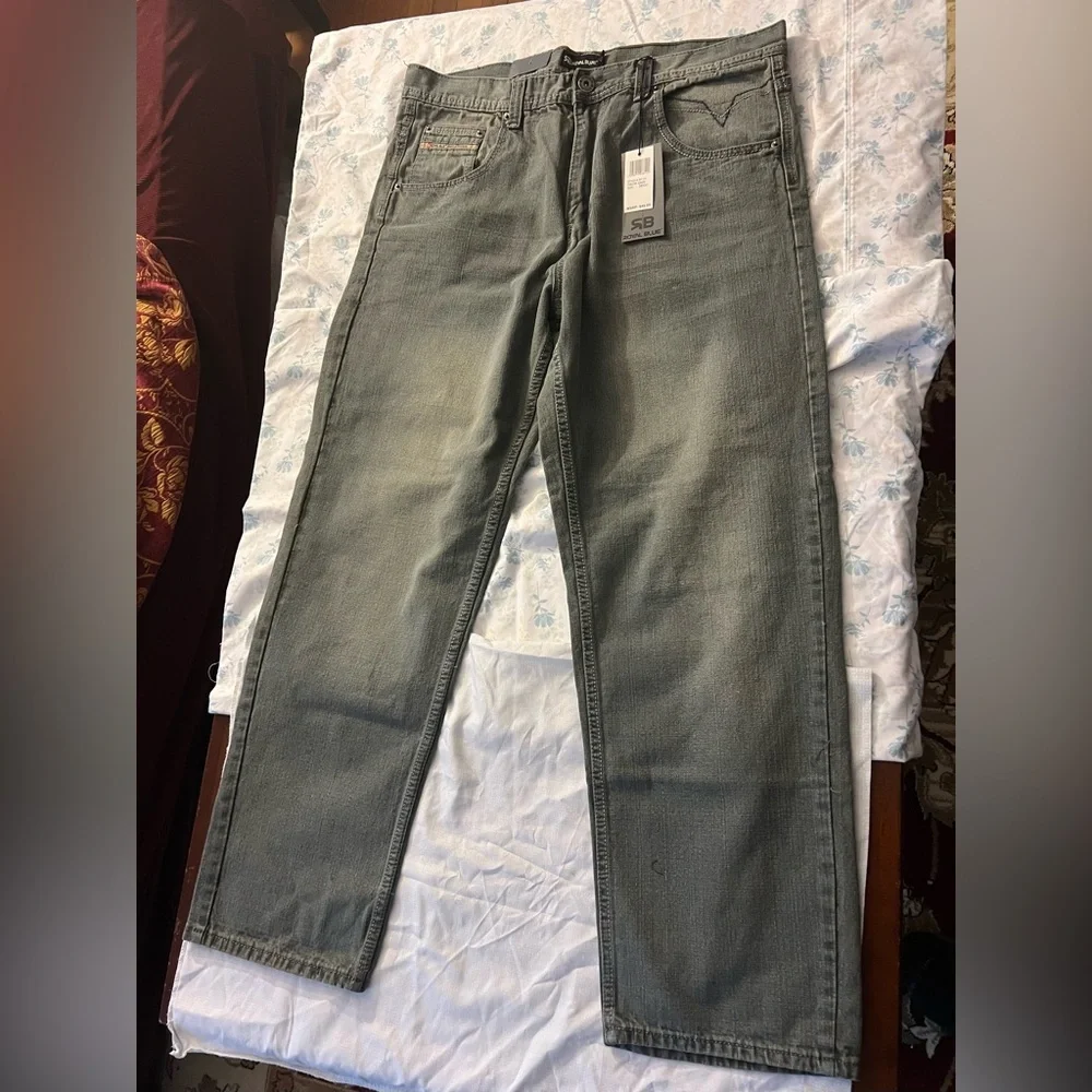 Relaxed Fit Jeans (BRAND NEW) 38x32 - Picture 4 of 6
